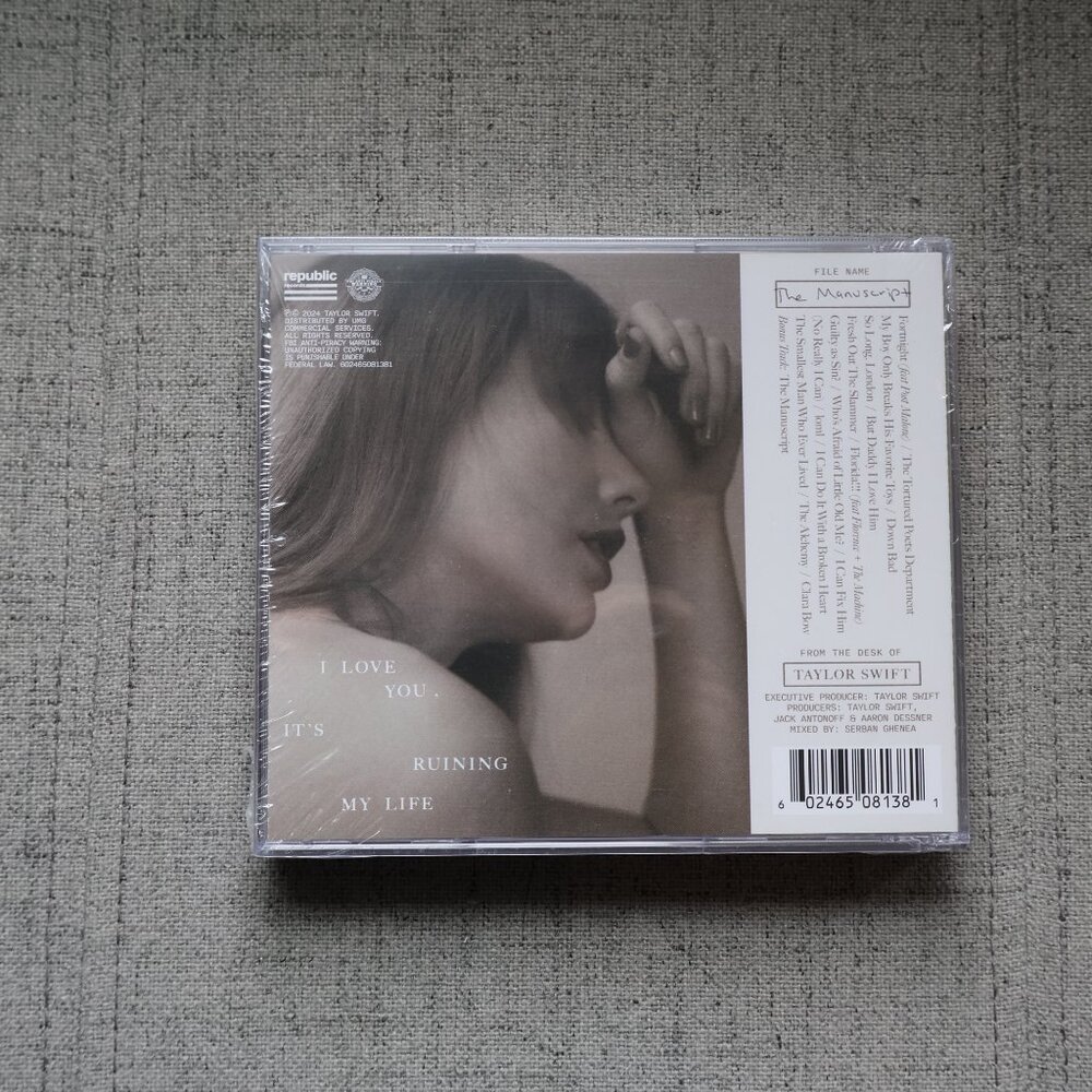 The Tortured Poets Department Collector's Edition Deluxe CD + "The Manuscript" - Picture 3 of 3